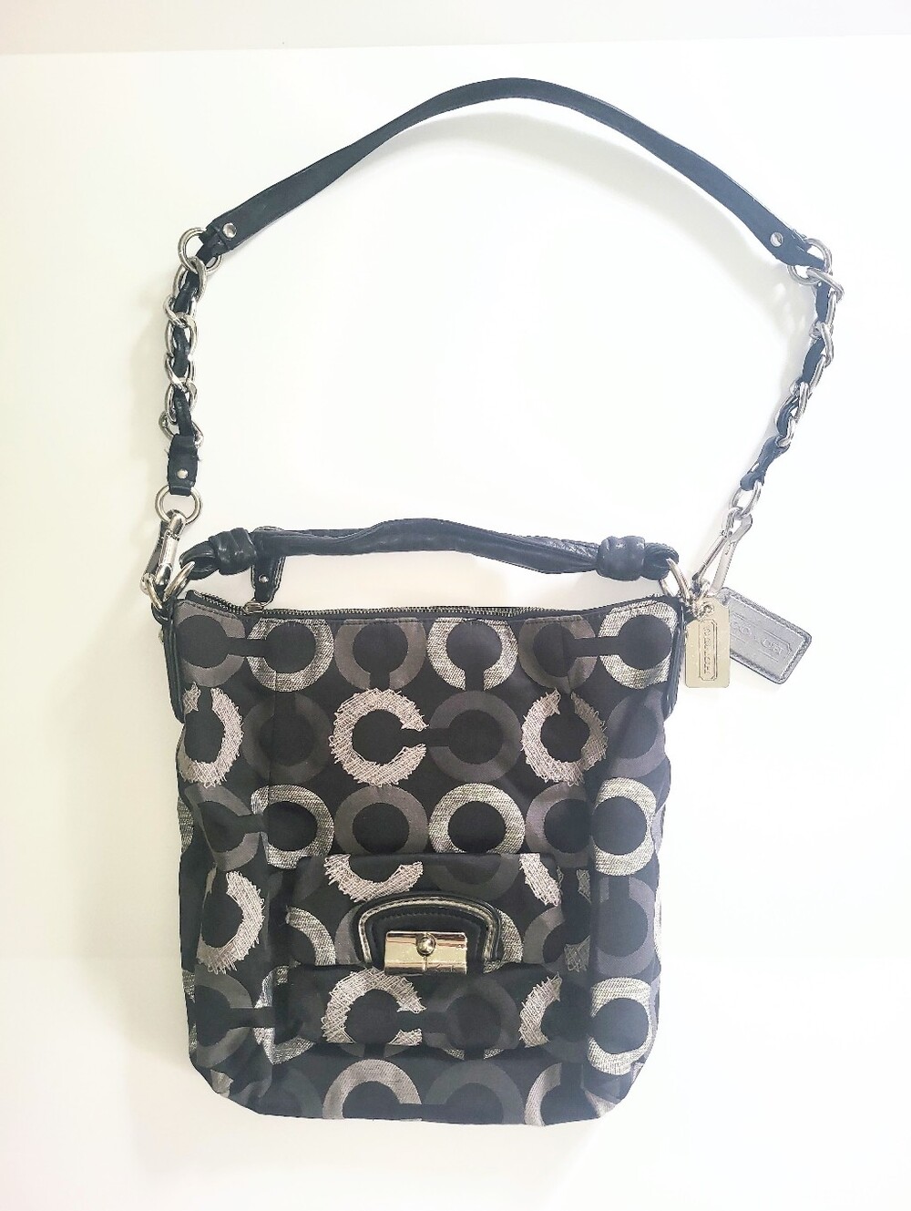 NWOT Coach Kristin Hobo Bag C Logo Black Handbag OpArt Fabric Sateen Purse 15354